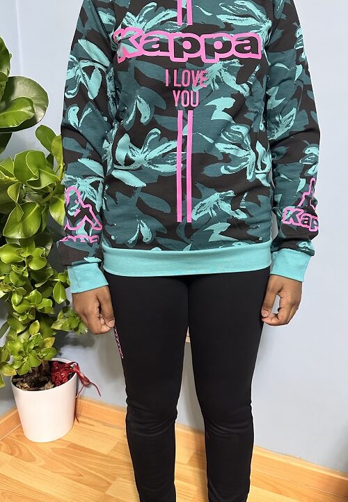 Trendy Green and Black Floral Kids' Tracksuit Set – Cozy Sweatshirt and Leggings for Active and Casual Days